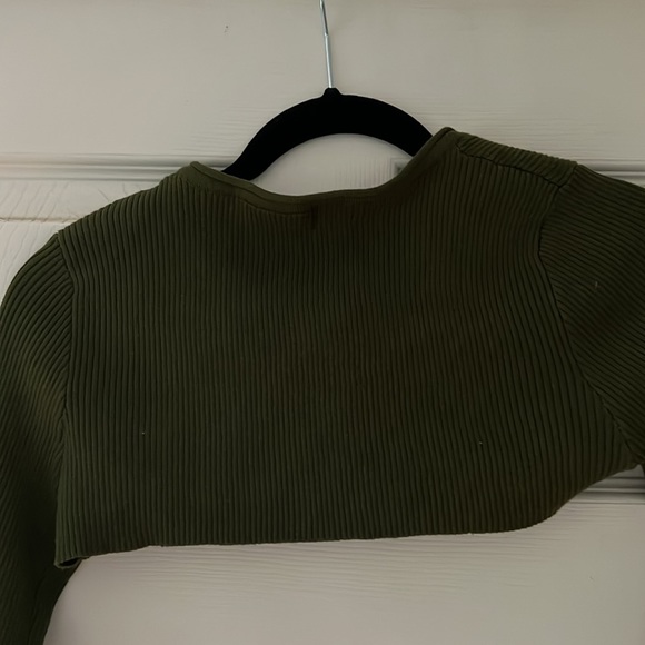 PACSUN Ribbed button crop - Picture 3 of 4